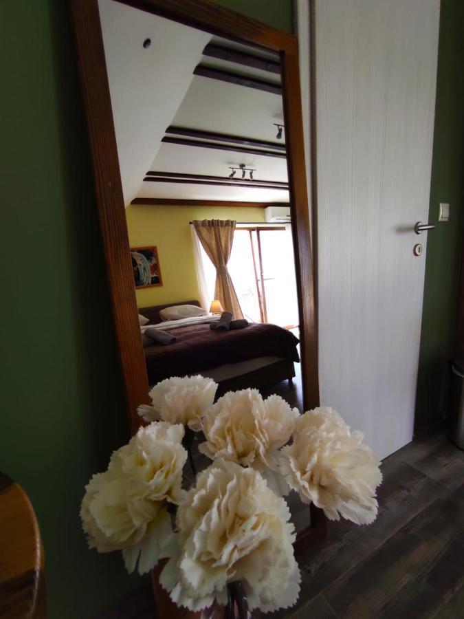 Accommodation "Old Town Dreznik" Rakovica Exterior photo